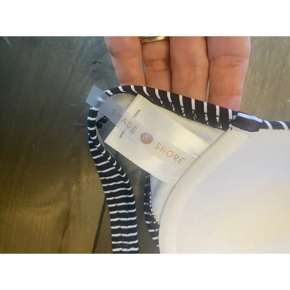 Shade & Shore black‎ white twist front underwire cup support size 36B